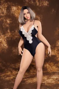 【レビュー&写真付き】セクシー 肥満系ラブドール 爆乳熟女 芽郁 162cm