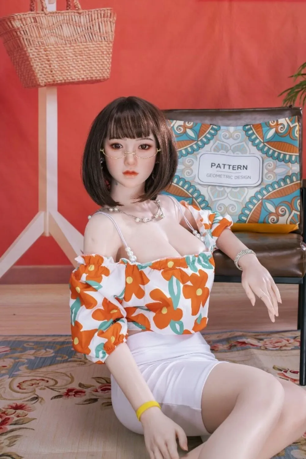 【業界激震、最安値に挑戦！】Dime Doll シリコン製 お姉さん系ラブドール 美人 アーニャ 160cm C cup