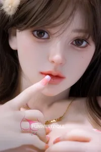 【レビュー&写真付き】Funwest Doll 最新 無邪気ラブドール 白肌 Lily 152cm D cup #036