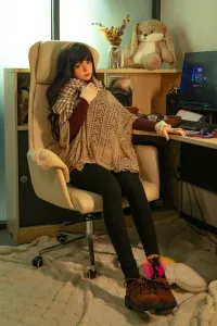 She Doll シリコンヘッド ボディ材質選択可能 お姉さん系 そばかすラブドール 美人 可動式顎が対応可能 顾小雨 170cm E カップ