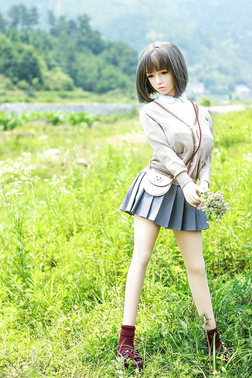 【レビュー&写真付き】天真爛漫ラブドール 清楚系ドール 人気 かや 140cm