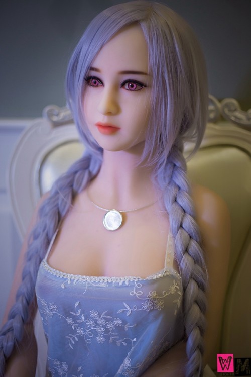 リアル ラブドール ドイツ清楚系ドール Emilia 156cm
