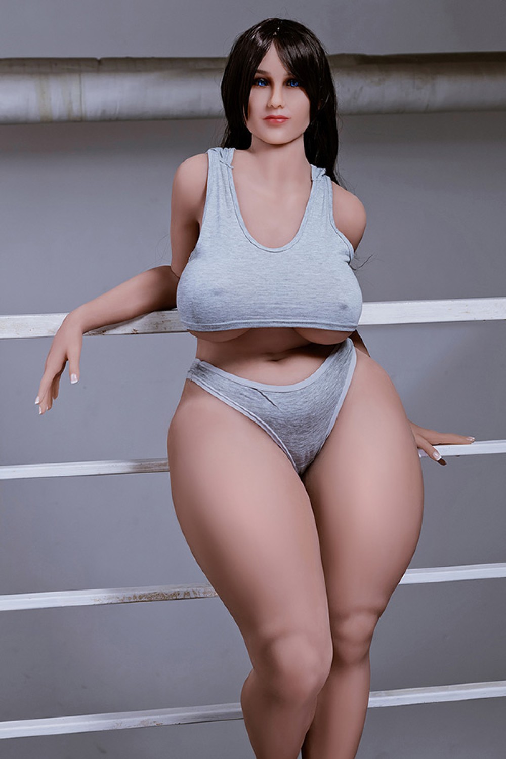【レビュー&写真付き】巨尻ラブドール セックス ドール 人気 Kathryn 157cm