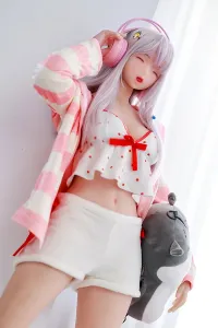 【レビュー&写真付き】目を閉じて 天真爛漫 清楚系ドールラブドール 小桃 166cm