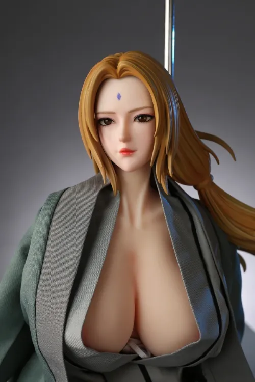 「写真衣装が無料付属」Otaku Doll シリコン製ラブドール アニメ顔 綱手 65cm