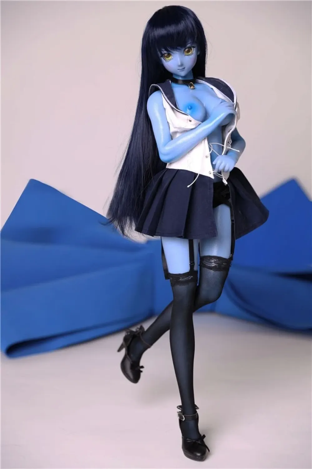 青い肌のダッチワイフ リアル ドール 清楚系ドール ラブドール 通販 ベル 60cm