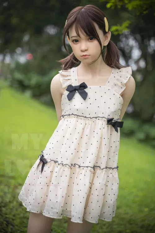 MLW DOLL シリコン製 妹系 天真爛漫ラブドール お茶目 さな 138cm AA カップ #53