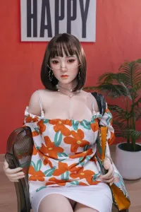 【業界激震、最安値に挑戦！】Dime Doll シリコン製 お姉さん系ラブドール 美人 アーニャ 160cm C cup