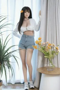 【業界激震、最安値に挑戦！】Dime Doll シリコン製 お姉さん系ラブドール Aiko 160cm