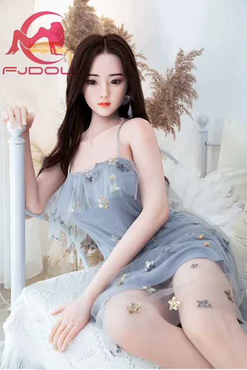 リアル ダッチワイフ美人 高級 ラブドール 販売 店 風香 169cm