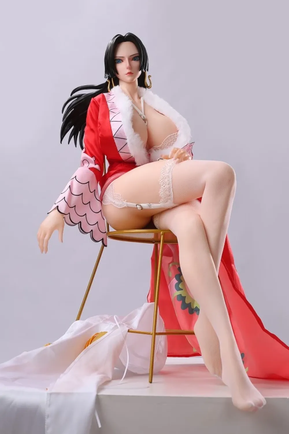 「写真衣装が無料付属」Otaku Doll シリコン製ラブドール アニメ顔 Boa Hancock 65cm