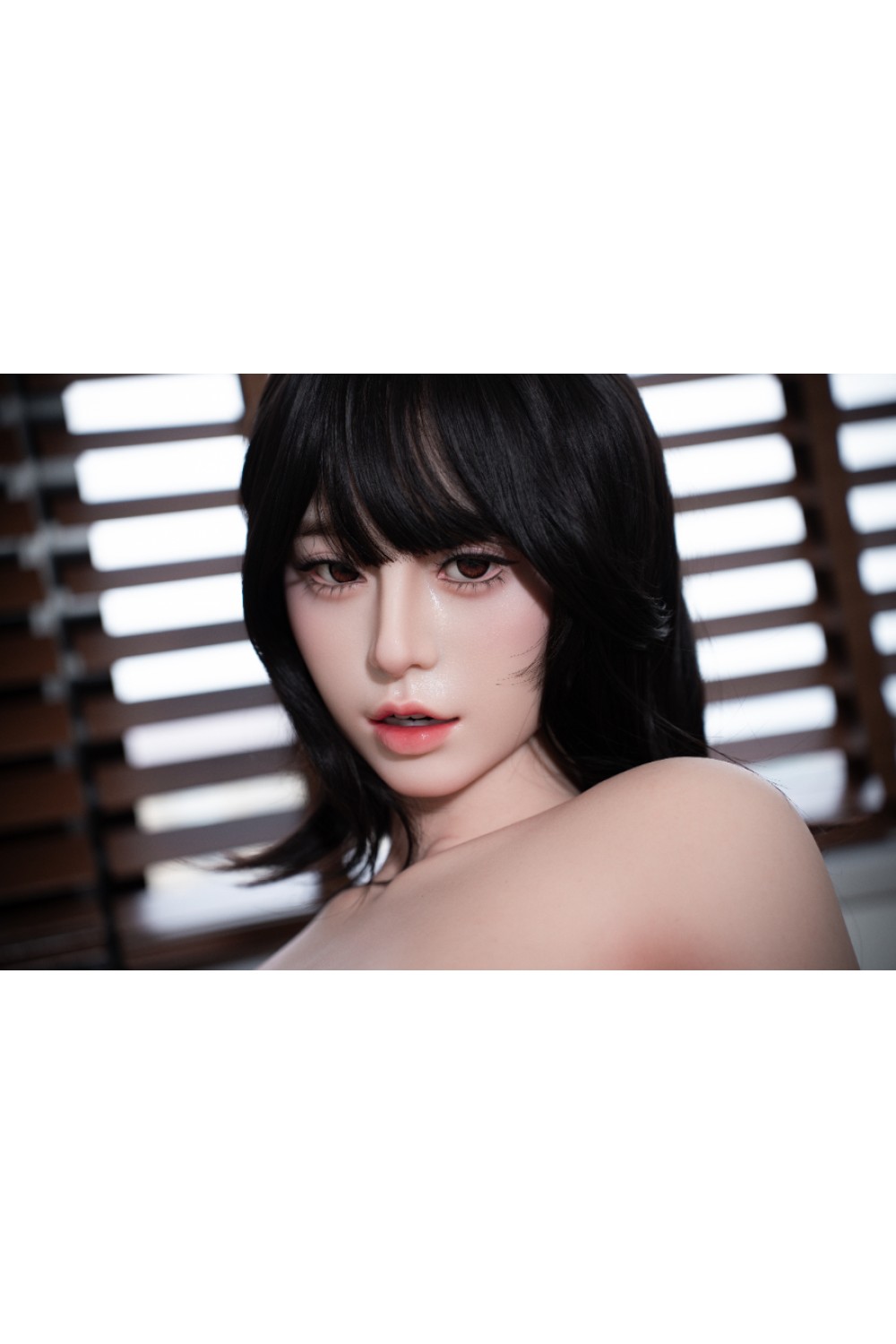 【超柔らかい超軽量ボディ】FU Doll シリコン製 お姉さん系 誘惑ラブドール 爆乳 最高級肌模様 覃星苒 168cm Iカップ