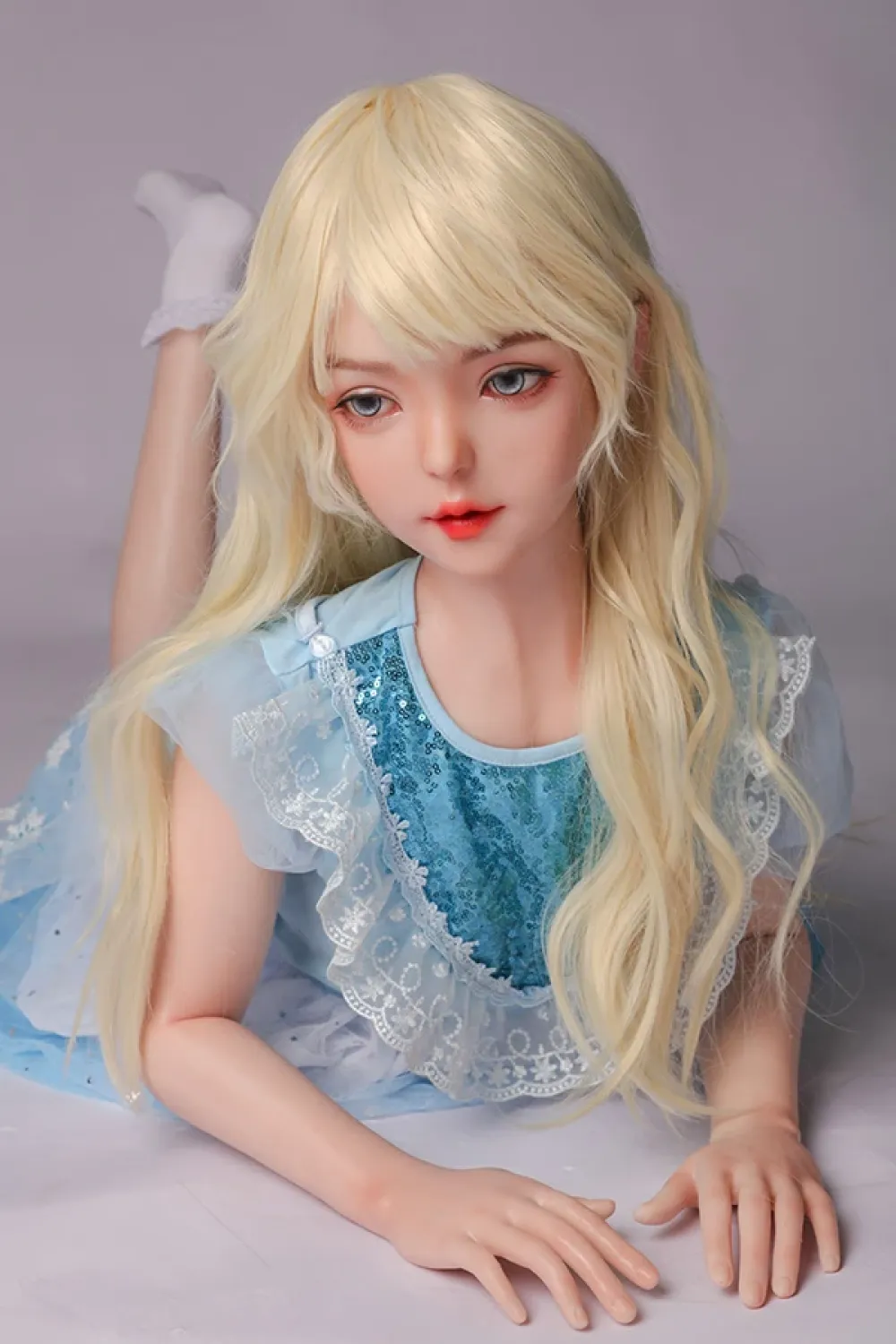 フルシリコンラブドール 高級リアル ドール 清楚系ドール Alice 130cm Aカップ